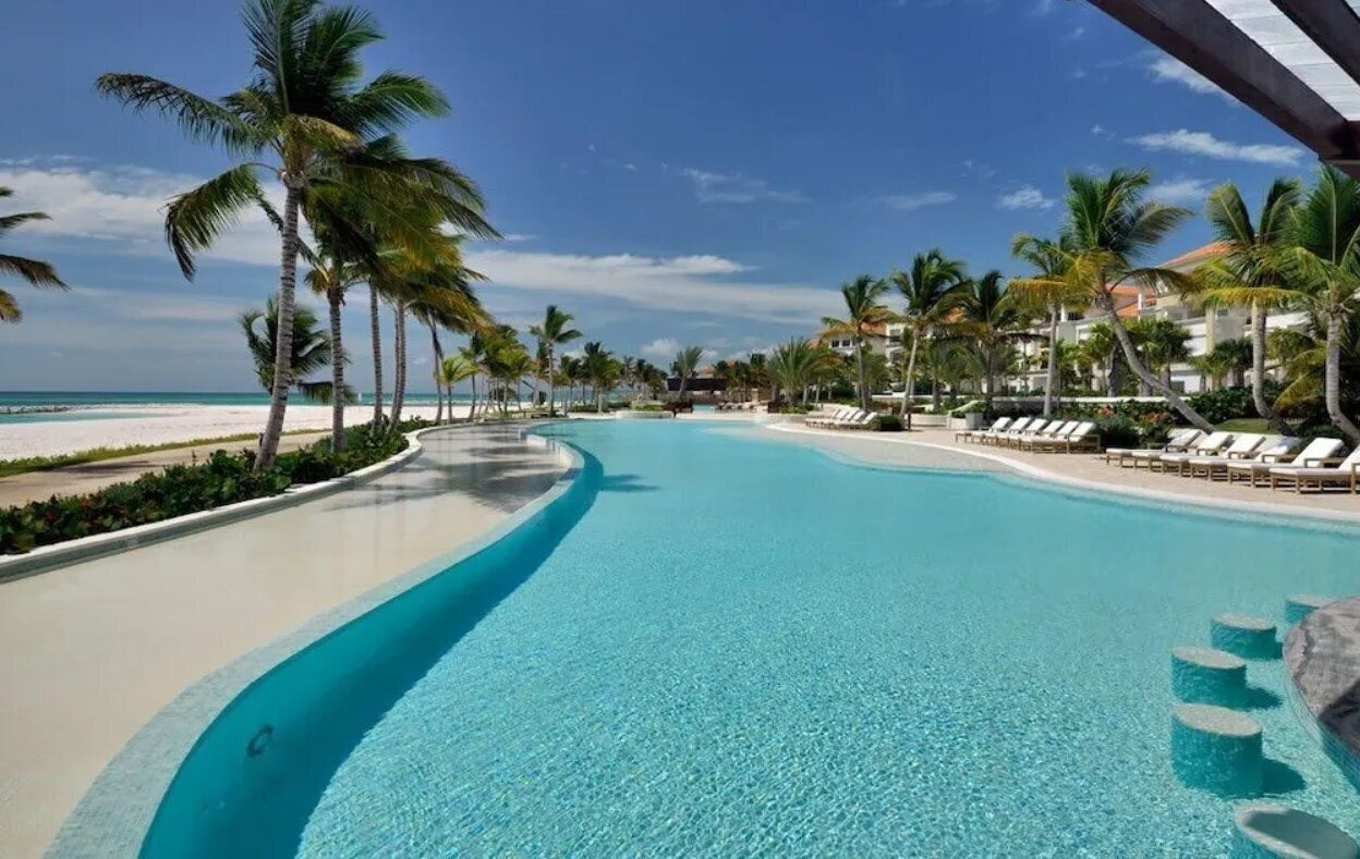 Фотографія Aquamarina Luxury Residences 4*
